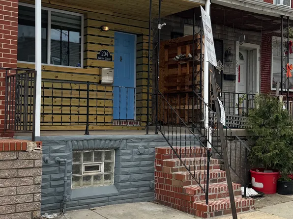 204 Grundy St, Baltimore, MD 21224