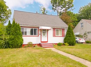 15418 Chatfield Ave, Cleveland, OH 44111