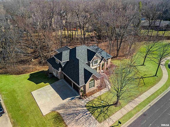 3rd image of 11308 N Hickory Woods Ct