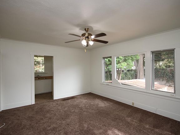 2nd image of 474 E Del Mar Blvd #474