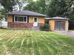 81 Studley St, Brentwood, NY 11717