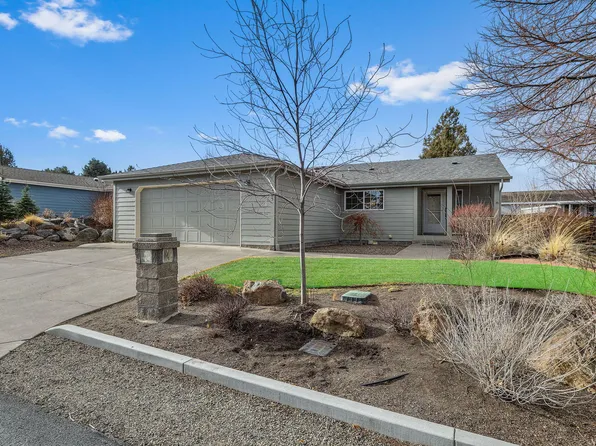 2325 NE Wintergreen Dr, Bend, OR 97701