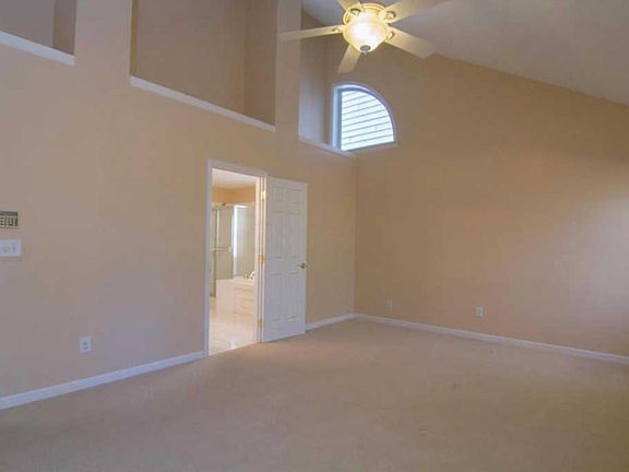 2nd image of 294 Stamford Dr
