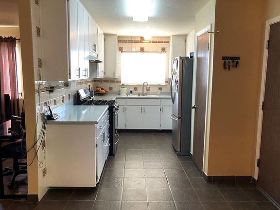 4th image of 9318 Chesney Ct