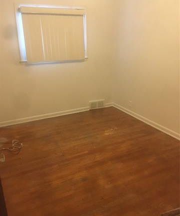 4th image of 29536 Julius Blvd