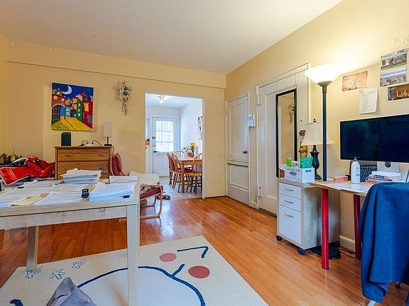 4th image of 20 Saint Paul St APT 1
