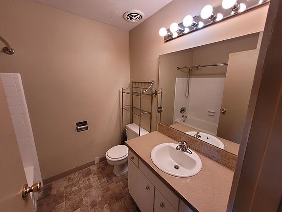 5th image of 1531 Mill St SE #1547
