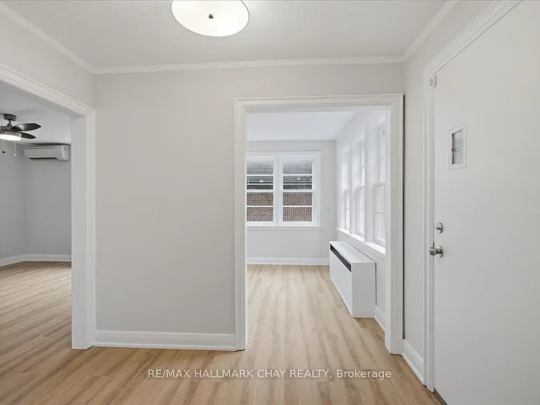 15 Parkside Dr #3 — Photo 4