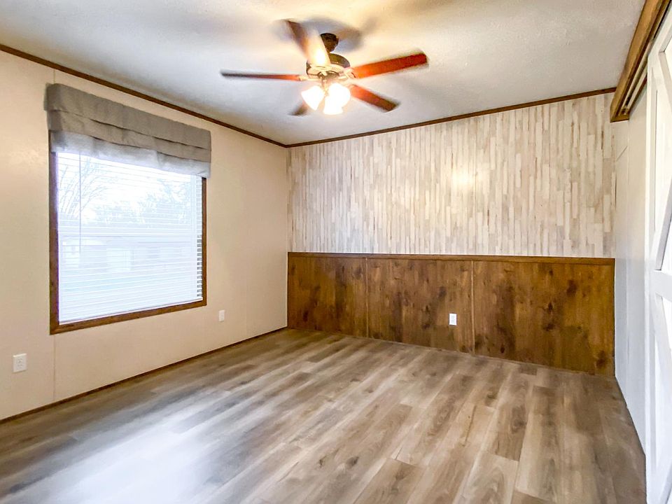 1st image of 289 Goodlett Dr