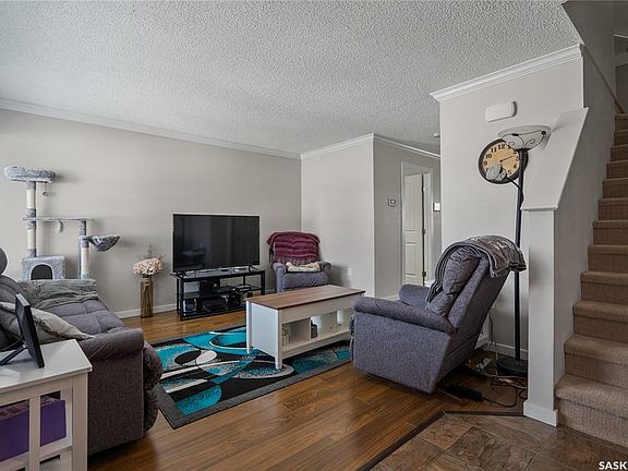 4th image of 207 McCallum Way Unit 21