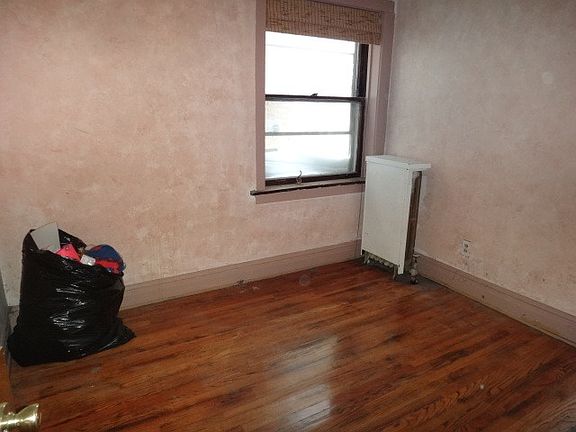 4th image of 1545 S 60th Ct