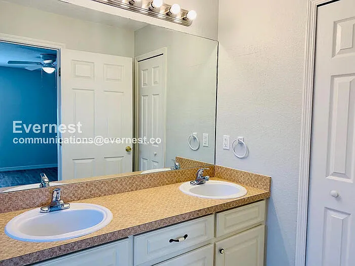 942 Willie Mays Pkwy — Photo 10