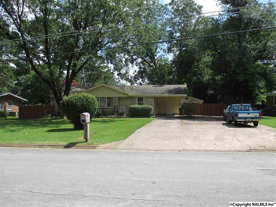 2nd image of 3903 Vogel Dr NW