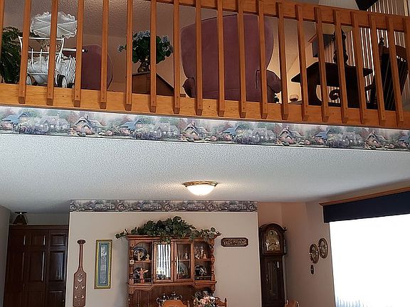 4th image of 5 Brentwood Ct