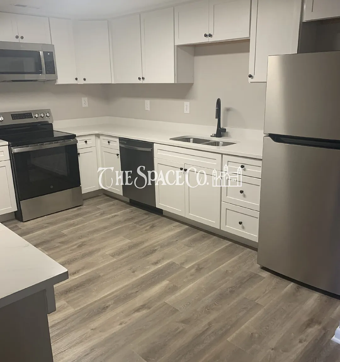 3 bed, 2.0 bath, 1518 sqft, $2,600 — Photo 4