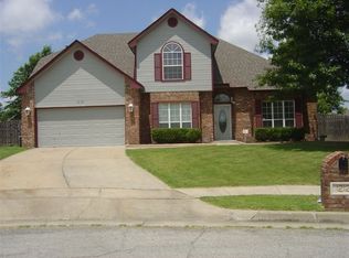 1212 S Umbrella Ave, Broken Arrow, OK 74012