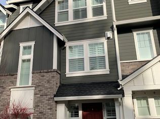 23832 SE 45th Pl, Sammamish, WA 98029