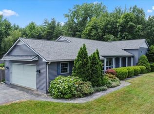 18 Turquoise Dr, Colchester, VT 05446