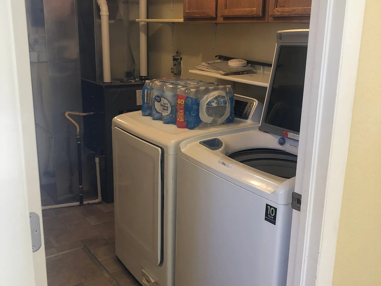 3 bed, 2.5 bath, 1664 sqft, $1,800 — Photo 3