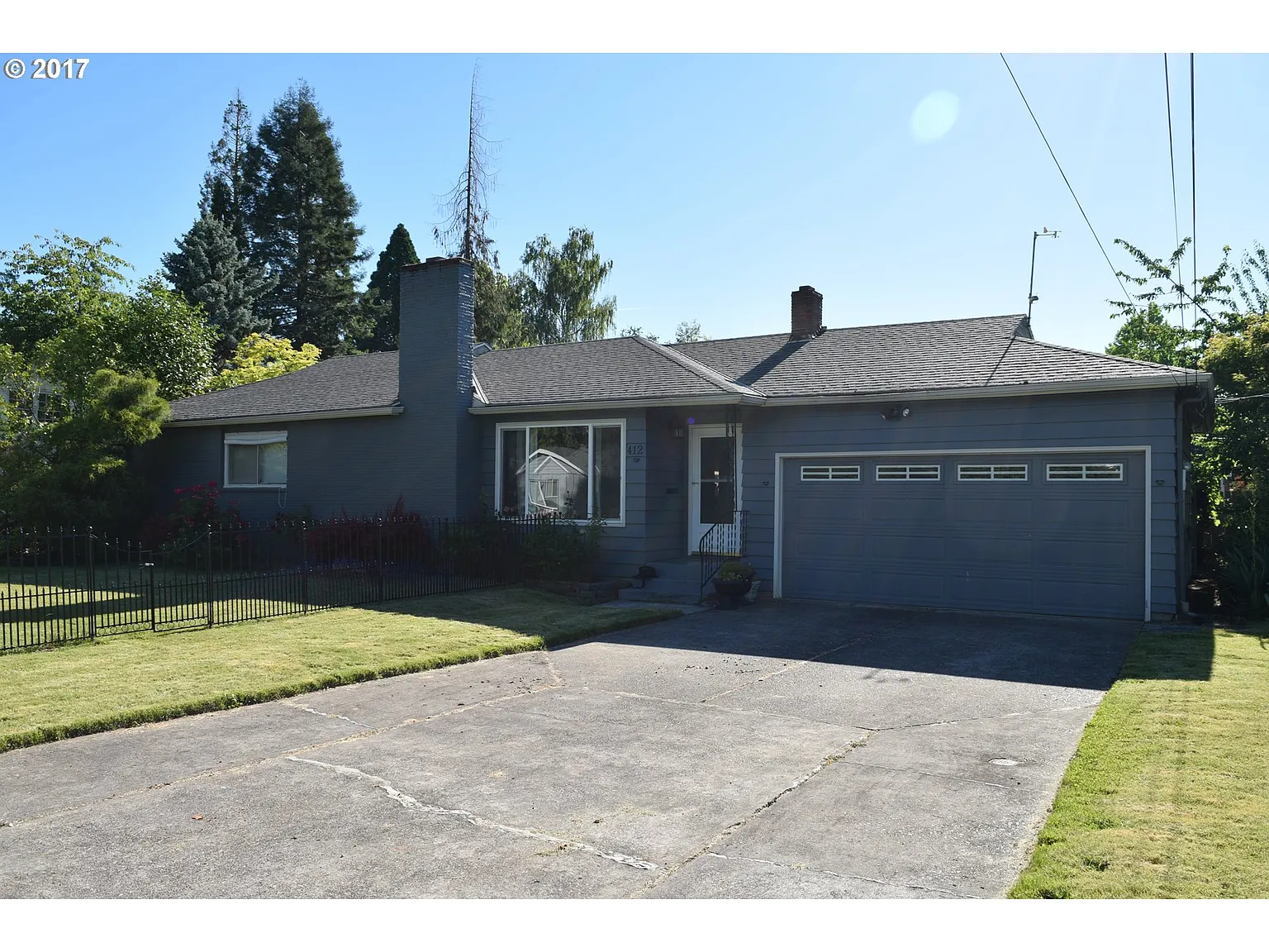 412 NE 5th Ave photo 1