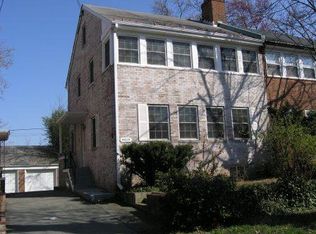 4429 35th St NW, Washington, DC 20008