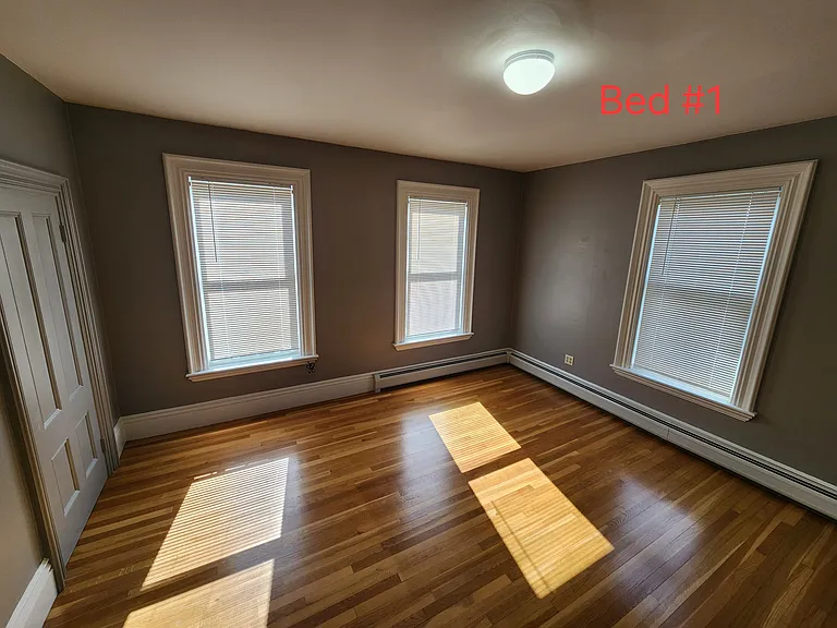 540 Maple St #2 — Photo 8