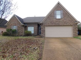7865 Alexanders Crossing Dr, Olive Branch, MS 38654