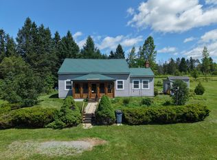 593 Skedgell Rd, Cary Plt, ME 04471
