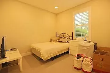 138 Saratoga Ave #5 — Photo 6