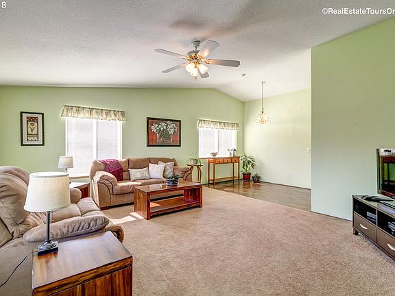 4th image of 59197 Westshire Ln