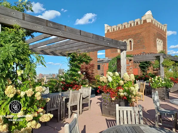 444 Central Park West image 10 of 14