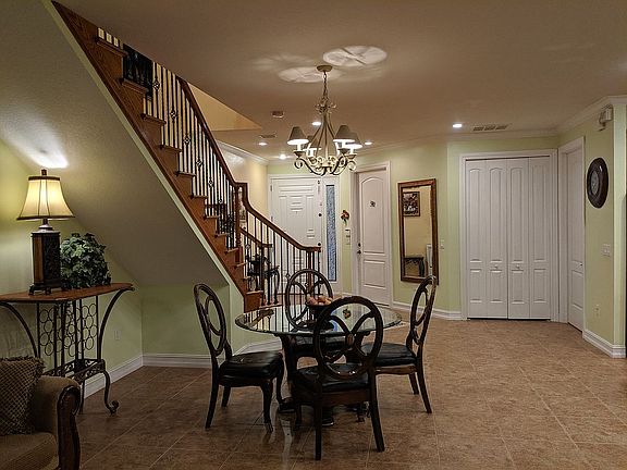 3rd image of 10415 La Mirage Ct