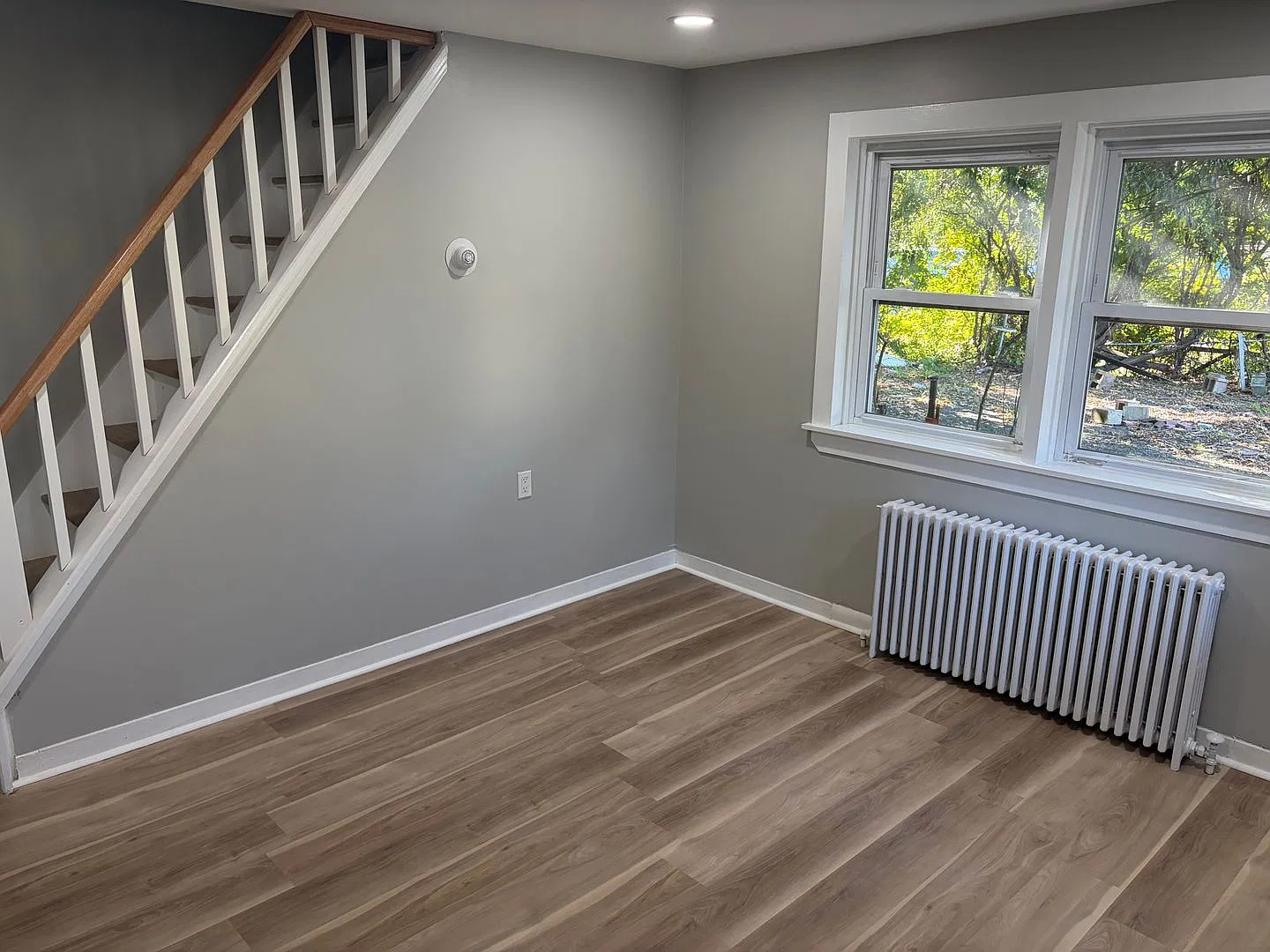 Renovated Twin Home Now Available for Lease. — Photo 1