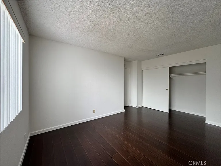 21200 Fibre Ct — Photo 21