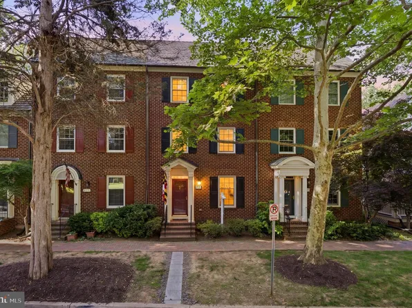 211 Firehouse Ln, Gaithersburg, MD 20878