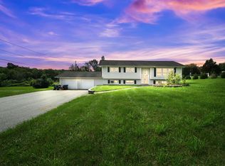 65 Greycourt Rd, Chester, NY 10918