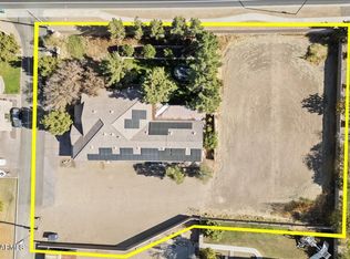 10042 S Greenfield Rd, Gilbert, AZ 85234