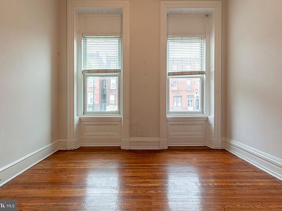 3rd image of 3017-19 W Girard Ave #1F