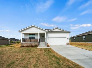 10 Pommel Ln, Lexington, VA 24450