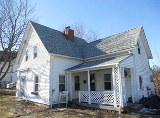 390 Broadway St, Rockland, ME 04841