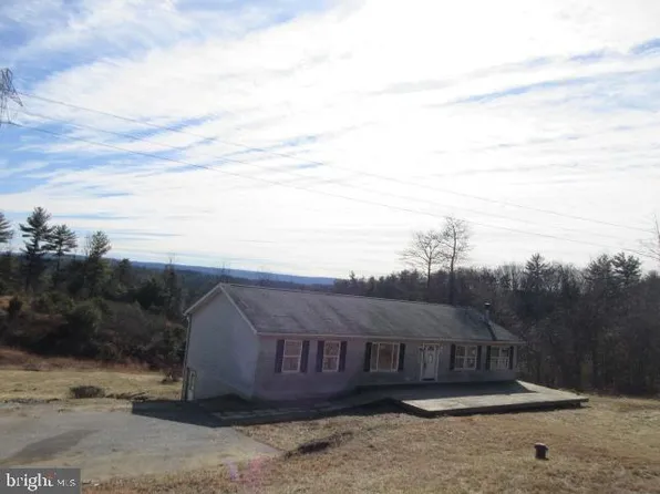 87 Paradise Rd, Duncannon, PA 17020