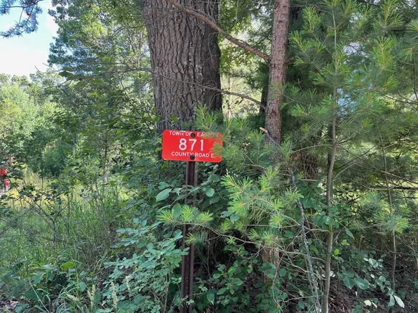 871 County Road E #2, Adams, WI 53910