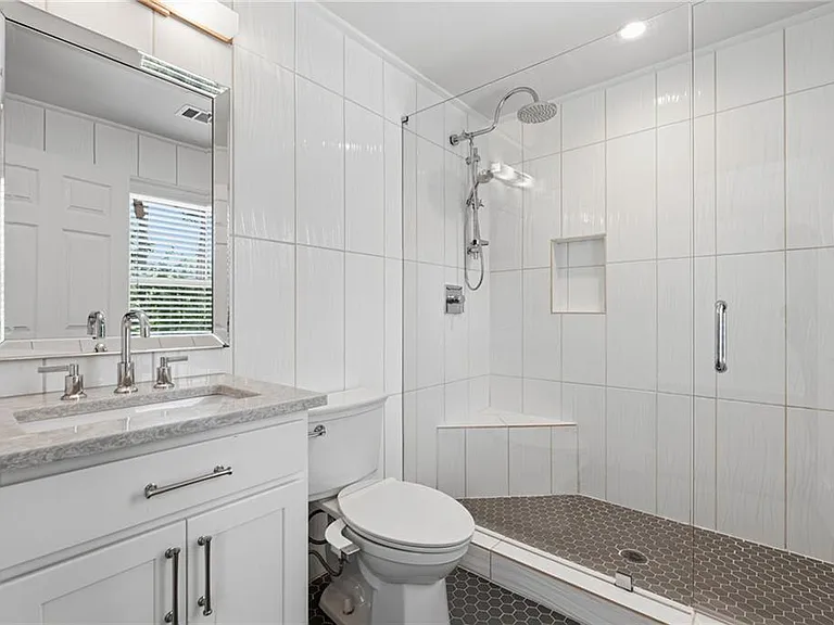 100 Cabots Cove Ct — Photo 49