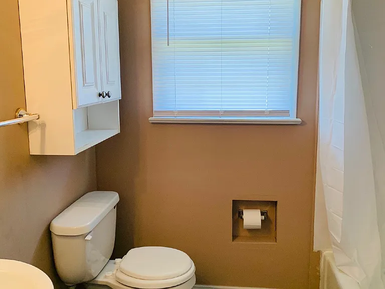 450 Lees Country Club Rd — Photo 11