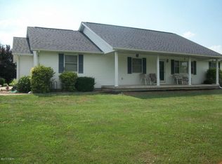 1195 Greenhill Rd, Eldorado, IL 62930