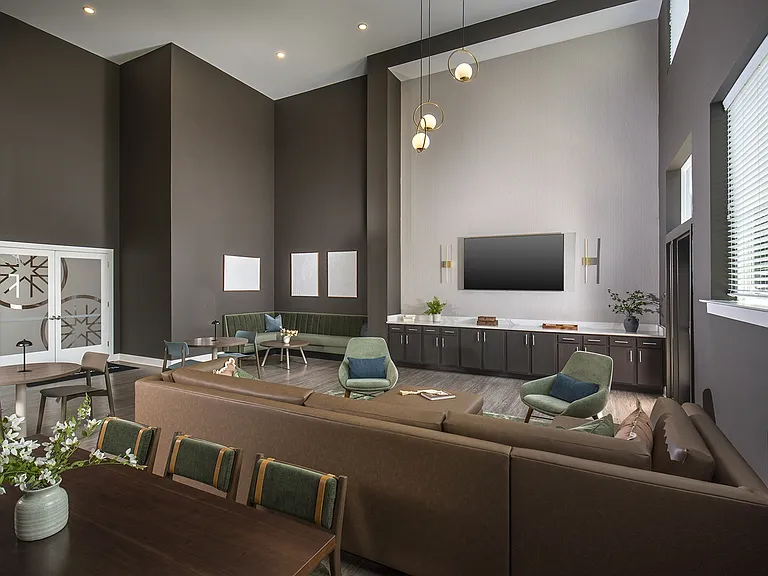 Middle Creek Lofts — Photo 19