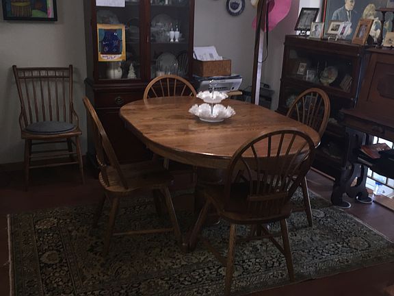 4th image of 1830 Lakewood Ave