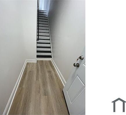 3rd image of 4235 Mantua Ave Floor 2