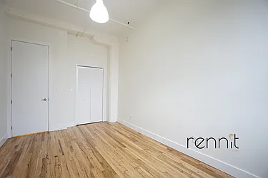 Rented by Rennit Inc.