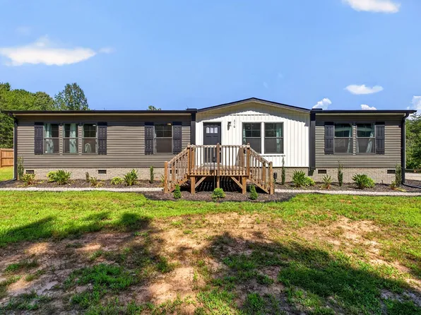 316 Oak Grove Rd, Landrum, SC 29356